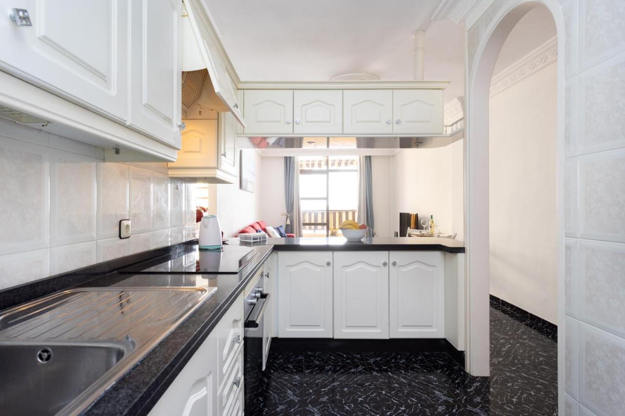 Home2Book Percy Apartment El Medano Beach Екстериор снимка